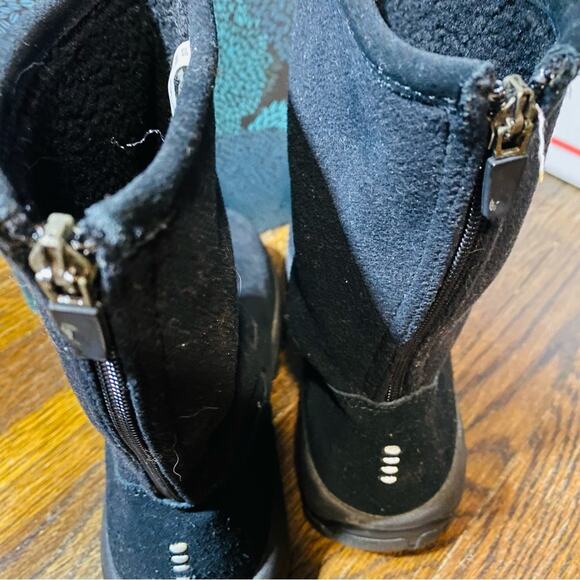 Lands’ End Black Suede & Fleece Winter Boots Women’s 8B Lug Soles Zippered Back - Picture 9 of 11